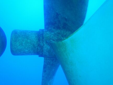 Propeller Polishing Before | NSD LTD