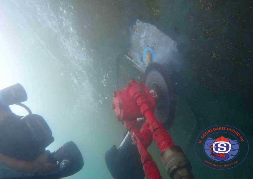 Underwater diving services